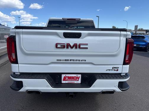 2022 GMC Sierra 1500 Limited AT4