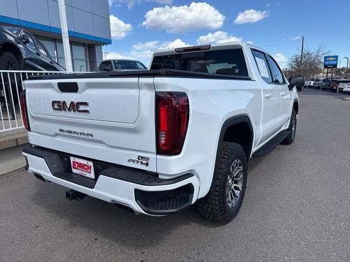 2022 GMC Sierra 1500 Limited AT4