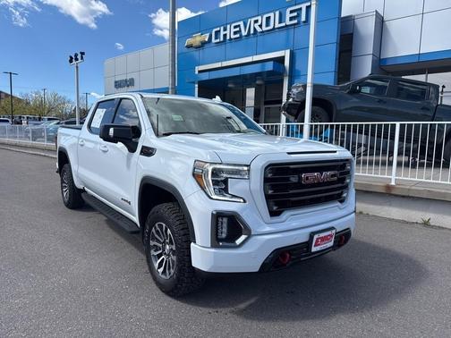 2022 GMC Sierra 1500 Limited AT4