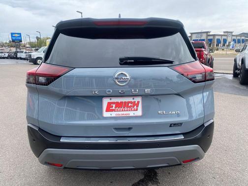 Boulder Gray 2021 Nissan Rogue SL