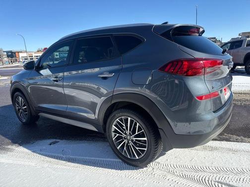2021 Hyundai TUCSON SEL