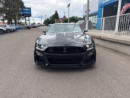 2022 Ford Shelby GT500 Base