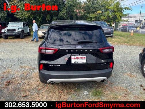 Agate Black Metallic 2023 Ford Escape Active