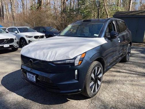 2025 Volvo EX90 Twin Motor Plus