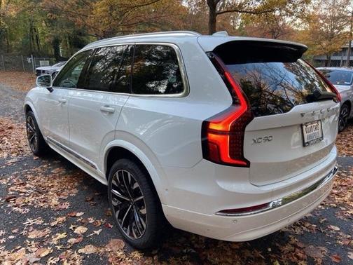 2026 Volvo XC90 B6 Ultra 7-Seater