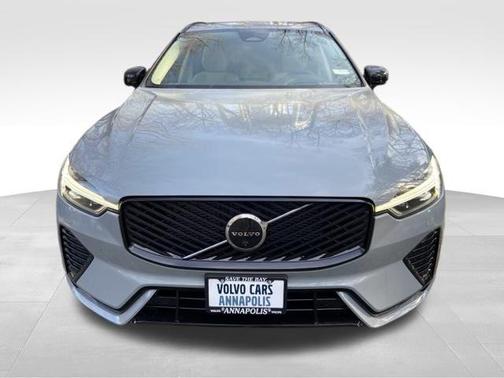 2026 Volvo XC60 B5 Ultra