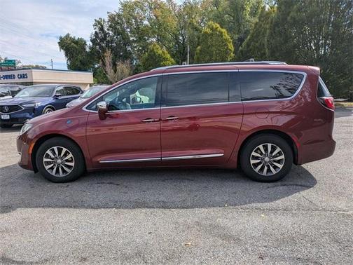 2020 Chrysler Pacifica Hybrid Limited