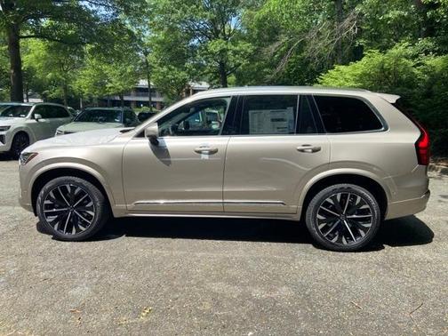 2026 Volvo XC90 B6 Plus 6-Seater