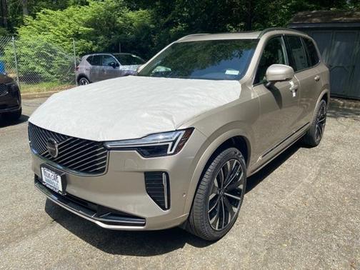 2026 Volvo XC90 B6 Plus 6-Seater