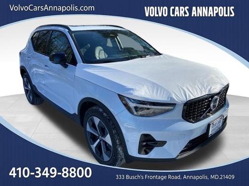 2026 Volvo XC40 B5 Plus