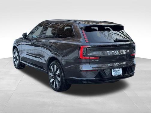 2025 Volvo EX90 Twin Motor Plus