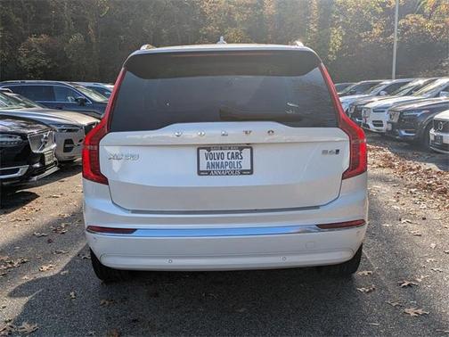 2023 Volvo XC90 B6 Plus 7-Seater