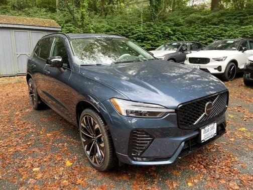 2026 Volvo XC60 B5 Ultra
