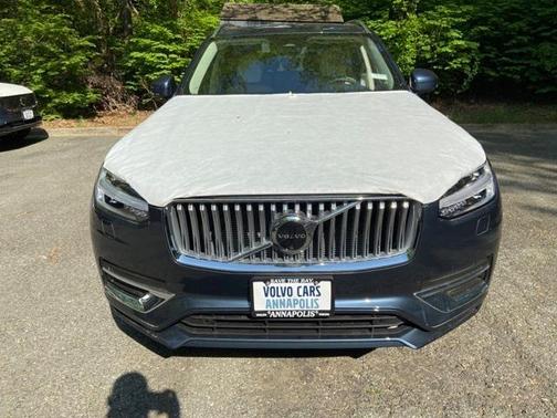2025 Volvo XC90 B6 Plus 7-Seater