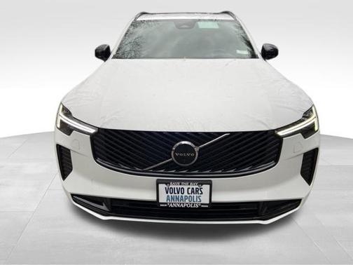 2026 Volvo XC90 B6 Ultra Dark Theme 6-Seater