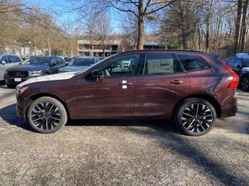 2026 Volvo XC60 B5 Ultra