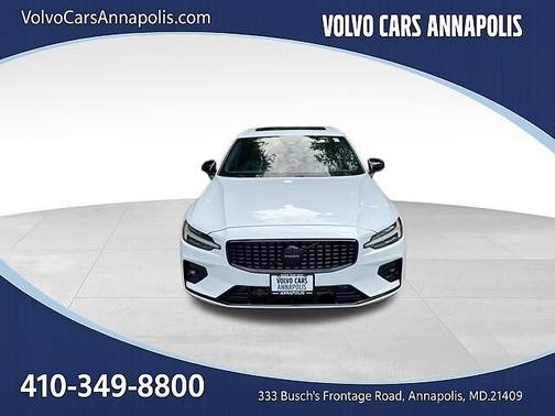 Crystal White 2023 Volvo S60 Core