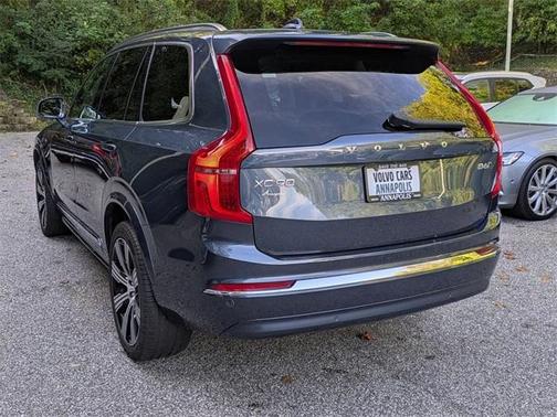 2023 Volvo XC90 B6 Ultimate 7-Seater