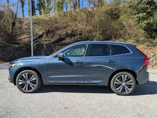 2022 Volvo XC60 Recharge Plug-In Hybrid T8 Inscription