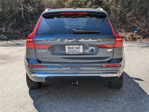 2022 Volvo XC60 Recharge Plug-In Hybrid T8 Inscription