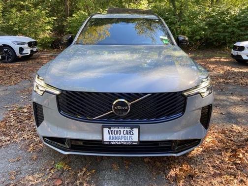 2026 Volvo XC90 Plug-In Hybrid T8 Ultra Dark Theme 7-Seater
