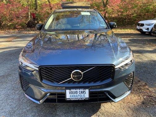 2026 Volvo XC60 B5 Ultra