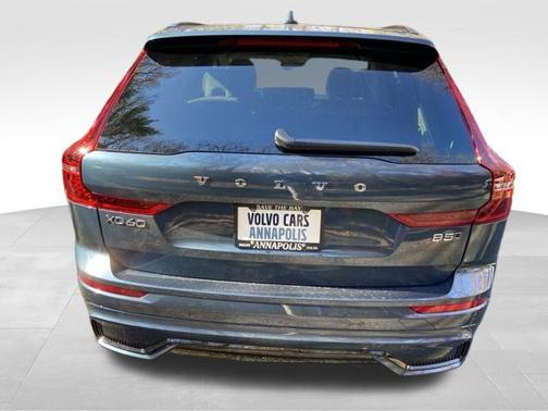 2026 Volvo XC60 B5 Ultra