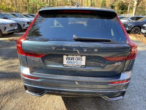 2026 Volvo XC60 B5 Ultra