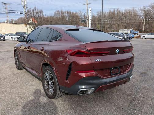 2024 BMW X6 xDrive40i