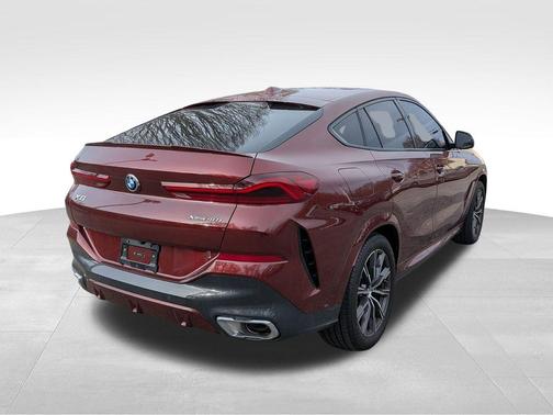 2024 BMW X6 xDrive40i