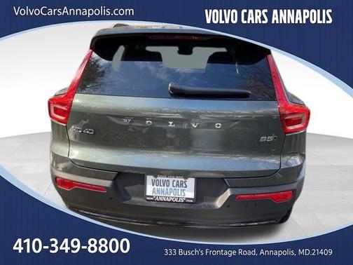 2026 Volvo XC40 B5 Ultra