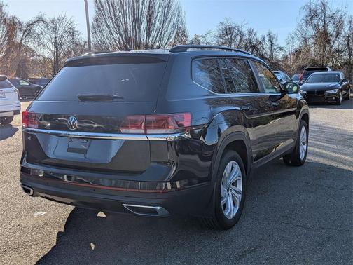 2022 Volkswagen Atlas 2.0T SE w/Technology