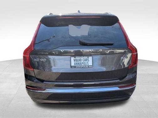 2023 Volvo XC90 B6 Plus 6-Seater