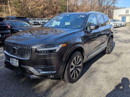 2023 Volvo XC90 B6 Plus 6-Seater