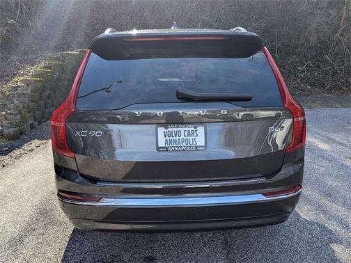 2023 Volvo XC90 B6 Plus 6-Seater