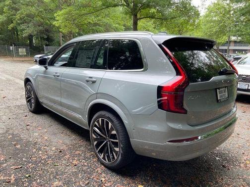 2026 Volvo XC90 B6 Plus 7-Seater