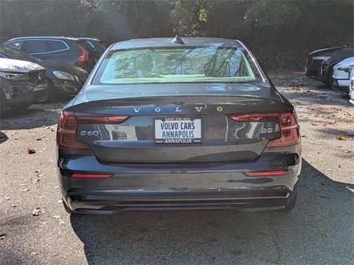 2025 Volvo S60 B5 Plus