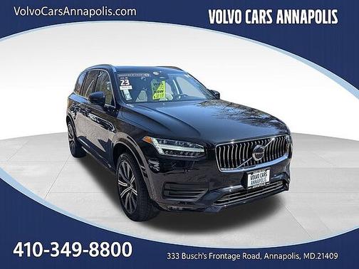 Onyx Black 2023 Volvo XC90 Core