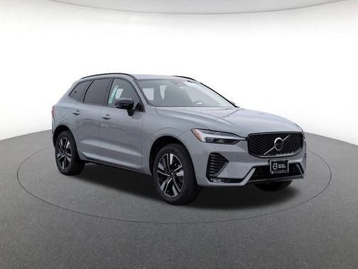 2026 Volvo XC60 B5 Core