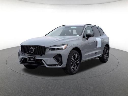 2026 Volvo XC60 B5 Core