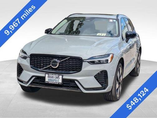 2025 Volvo XC60 Plug-In Hybrid T8 Plus