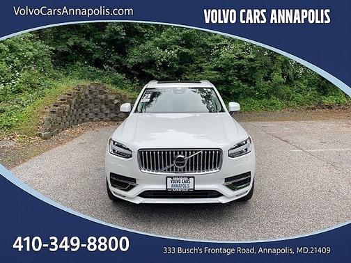 Crystal White 2023 Volvo XC90 B6 AWD Ultimate 6-Seater