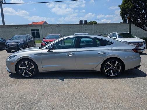 2021 Hyundai SONATA SEL Plus