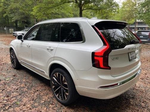 2026 Volvo XC90 B6 Ultra 7-Seater