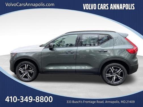 2026 Volvo XC40 B5 Core