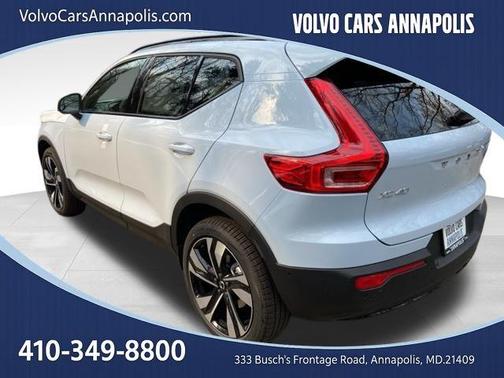 2026 Volvo XC40 B5 Ultra