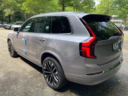 2026 Volvo XC90 B6 Plus 6-Seater