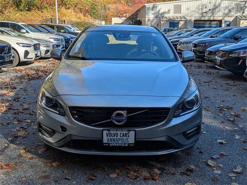 2018 Volvo V60 T5 Dynamic