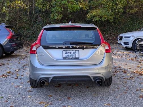 2018 Volvo V60 T5 Dynamic