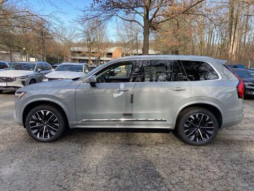 2026 Volvo XC90 B6 Ultra 6-Seater